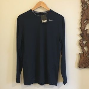 Nike dri-fit long sleeve base layer